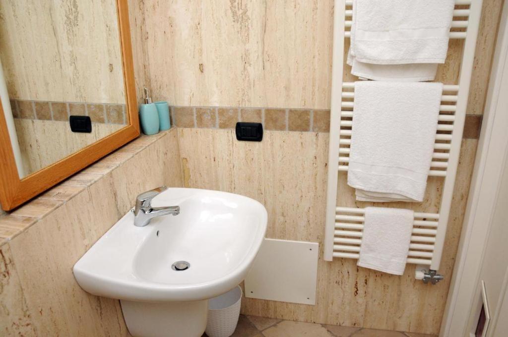 Le Tre Civette Bed & Breakfast Lecce Exterior foto