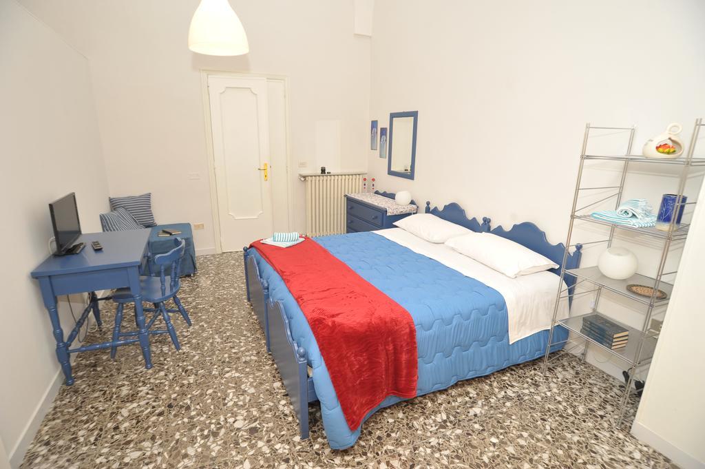 Le Tre Civette Bed & Breakfast Lecce Exterior foto